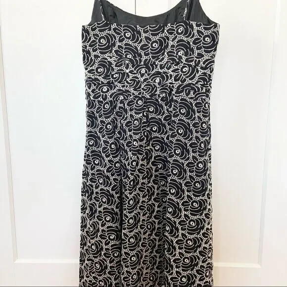 Eliza J Black & White Floral Embroidered Print Dress Size 10 - Picture 2 of 7